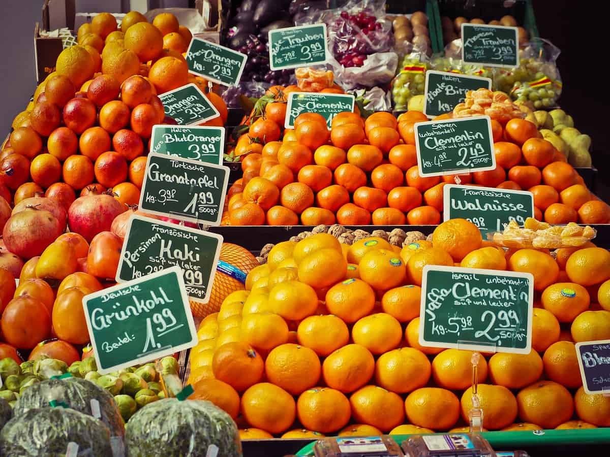 fruit stand, fruits, produce.jpg