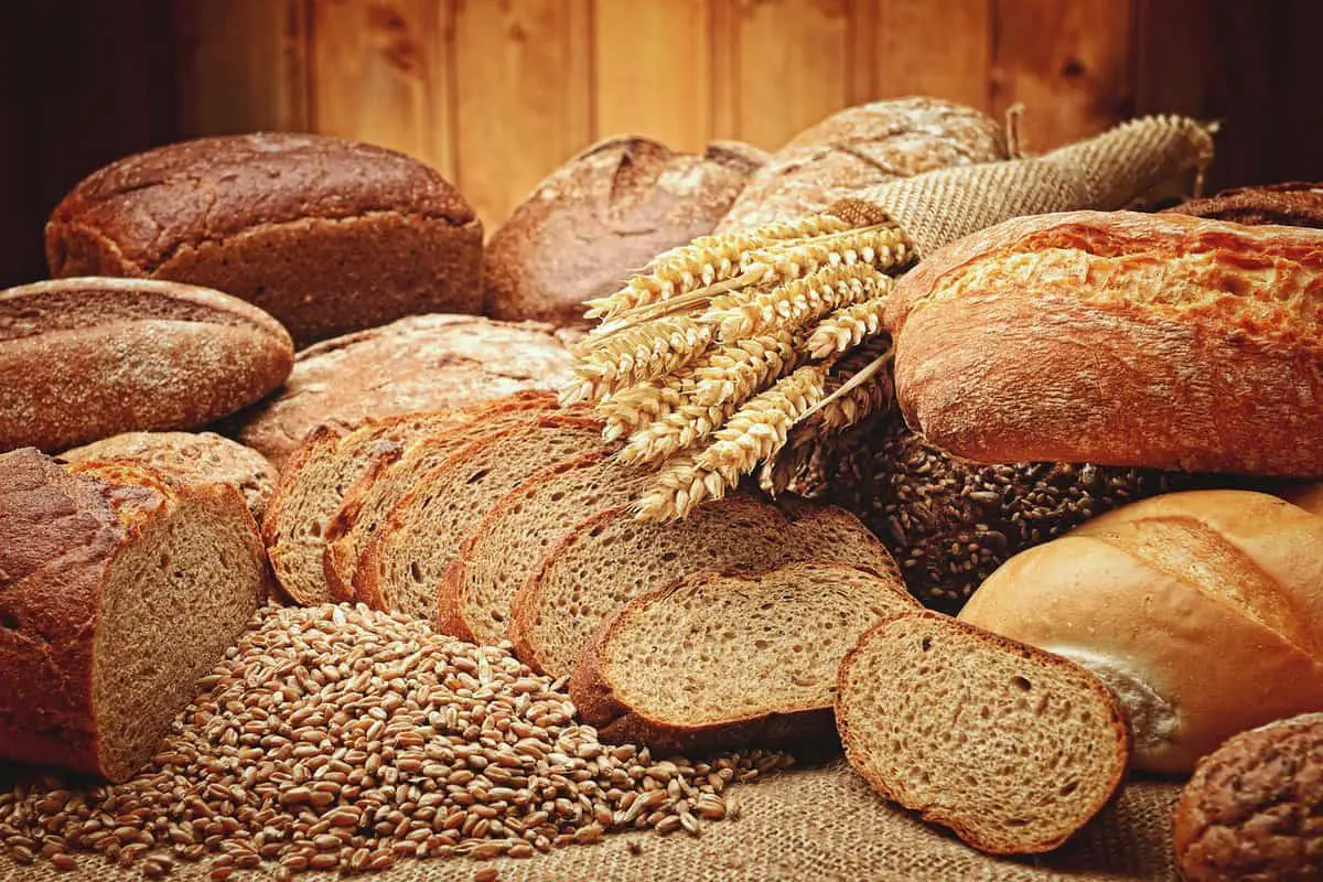 picture with a variety of breads